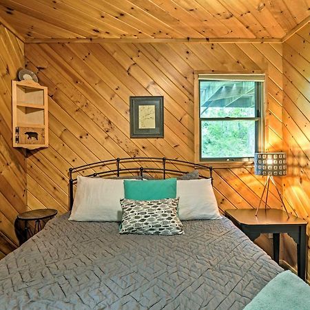 Riverfront Traverse City Cabin Fish, Kayak And Tube ภายนอก รูปภาพ